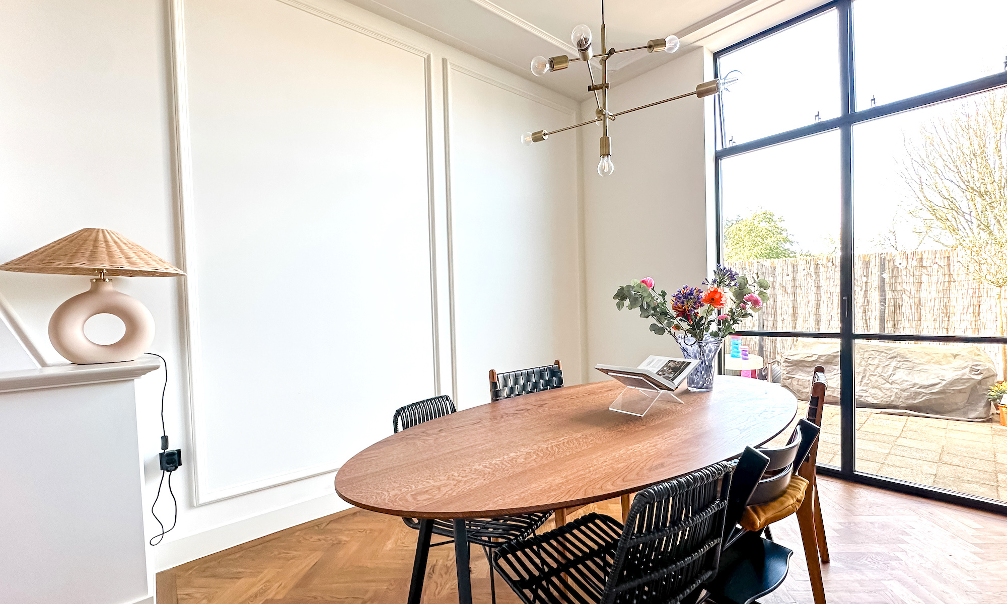 Stucwerk en stalen deuren